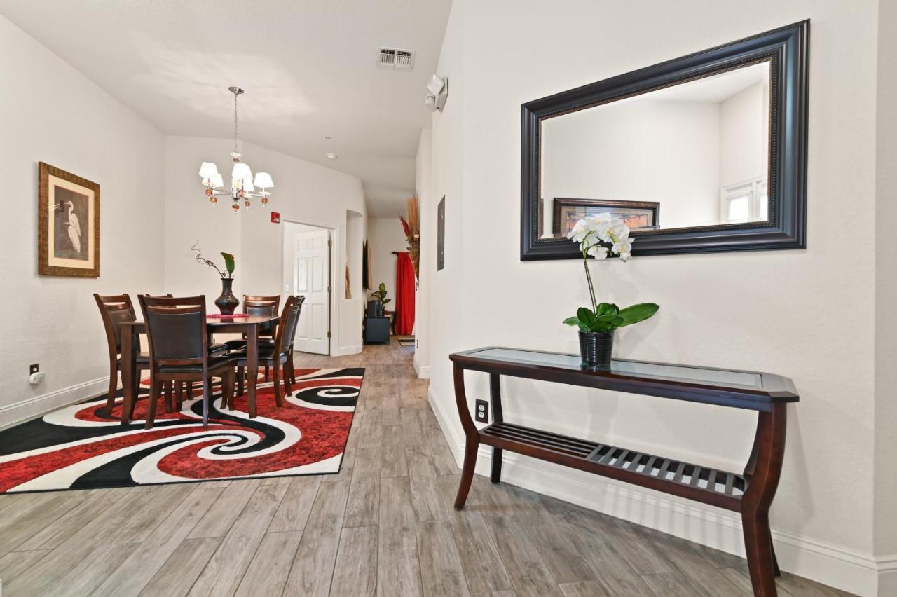 Cristina'S Tropical Villa/ Just Minutes From Disney! คิสซิมมี ภายนอก รูปภาพ